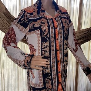 Long print shirt; Size L